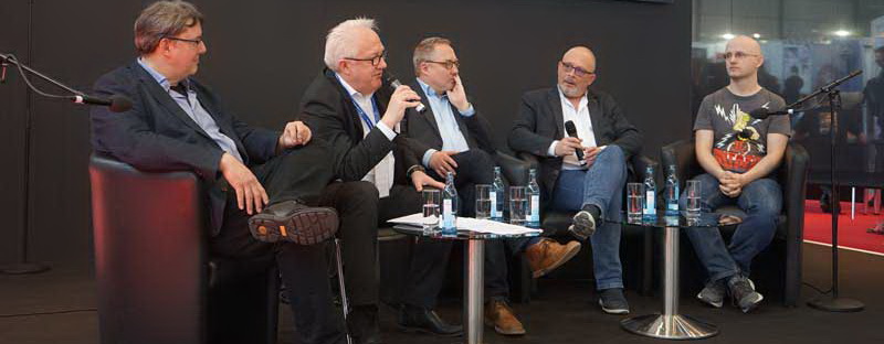 Comic-Diskussion auf der Buchmesse: Sowade, Uebelhöde, Schikowski, Kaps, Brockelt (Foto: buchreport)