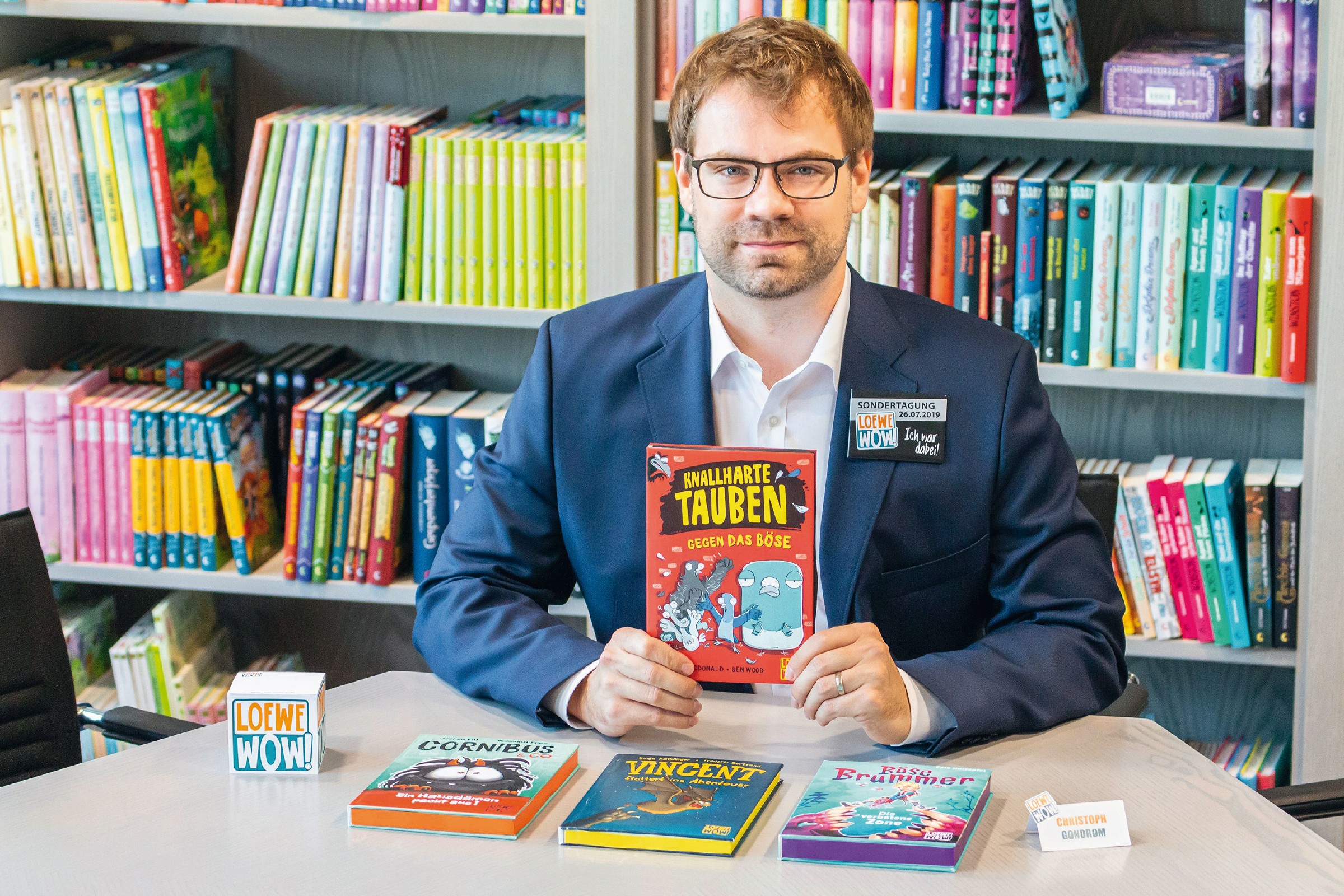 Junge Leser treffender ansprechen:Starke Konkurrenzmedien, andere Lesegewohnheiten, Leserschwund – das sind die großen Herausforderungen der Branche. Loewe-Verlagsleiter Christoph Gondrom will ihnen im Kinder- und Jugendbuch mit Loewe Wow! begegnen. (Foto: Loewe)