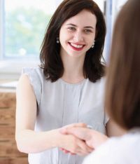 Erfolgreicheres Recruiting: Unternehmen erhalten in den ersten Monaten des Jahres mehr und bessere Bewerbungen. Das sorgt auch für höhere Einstellungsquoten (Foto: https://de.123rf.com/profile_kuprevich).